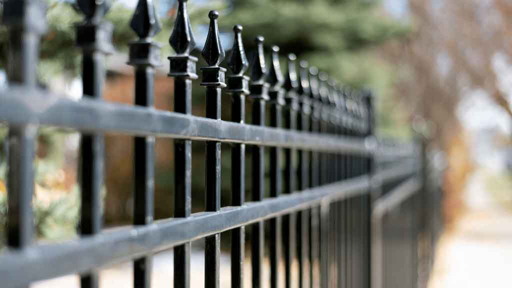 landscaping fence